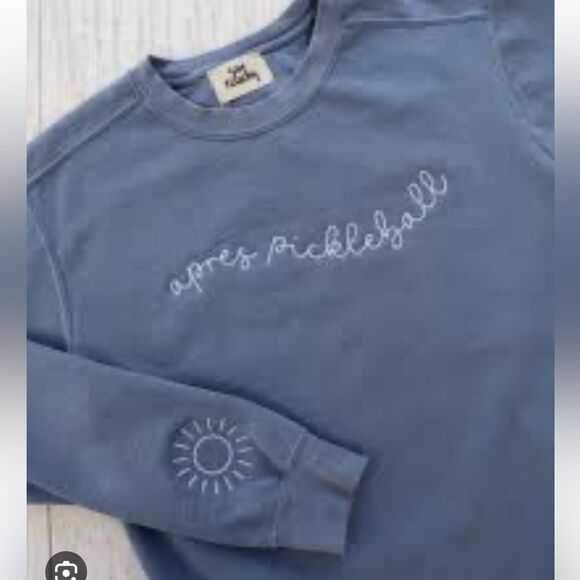 Sew Kitschy LuLu Sweatshirt Blue New in packaging - Picture 2 of 5